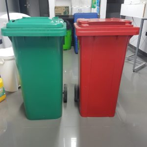 Basurero 120 L C/ Tapa y Rueda LAR