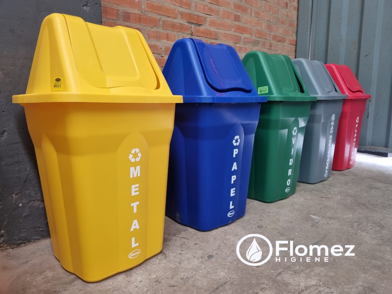 Basurero Selectivo Basculante 60 L