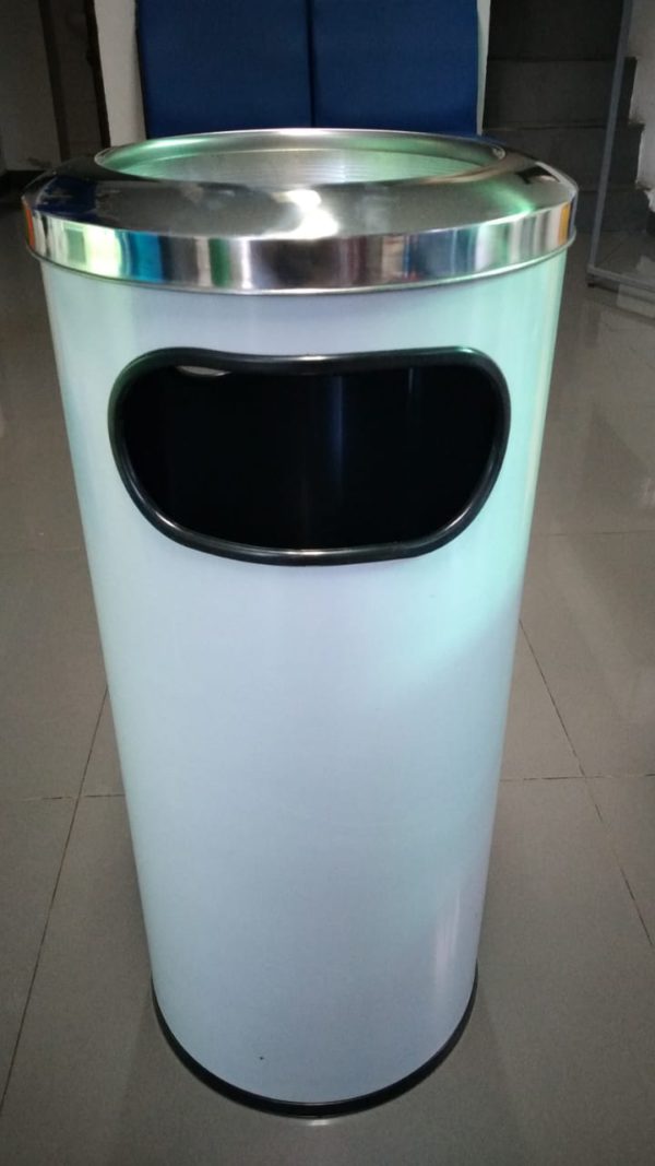 Basurero cenicero inox 50 L (30 x70) - Imagen 2