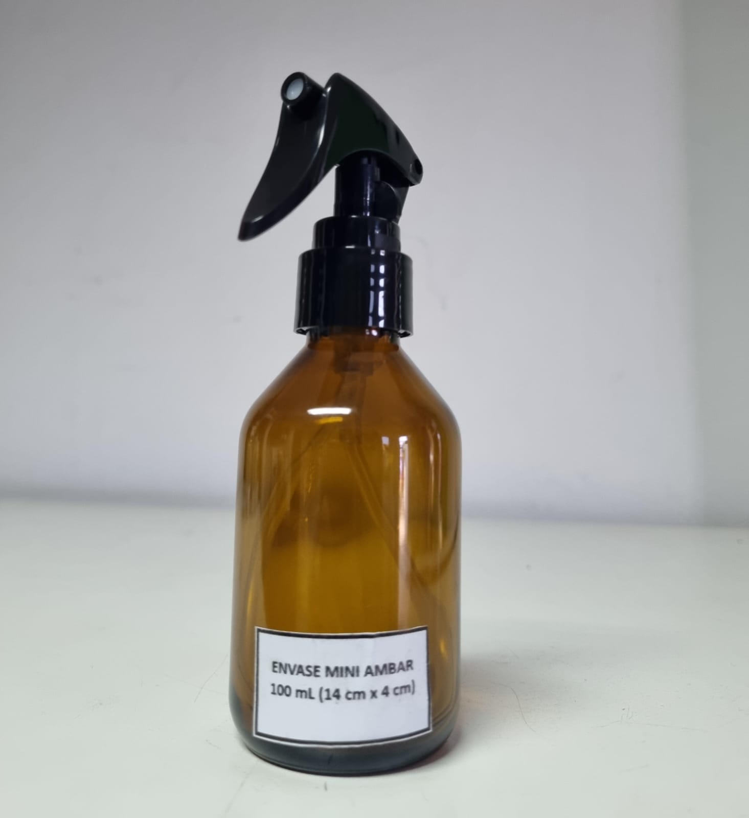 Frasco Ambar Vidrio Mini Spray, 100 mL - Imagen 4