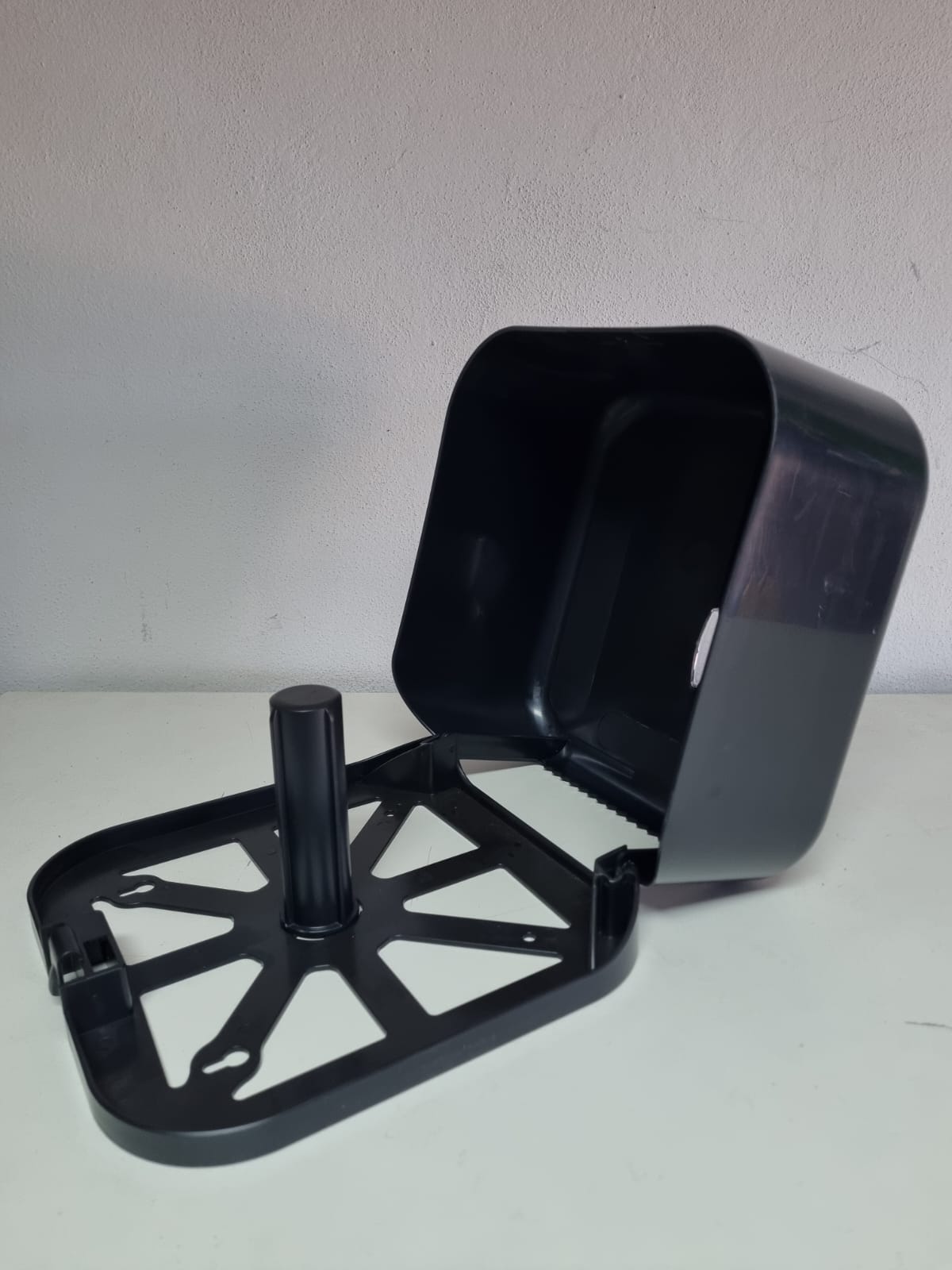 Dispenser Linea Higi Negro - Imagen 2